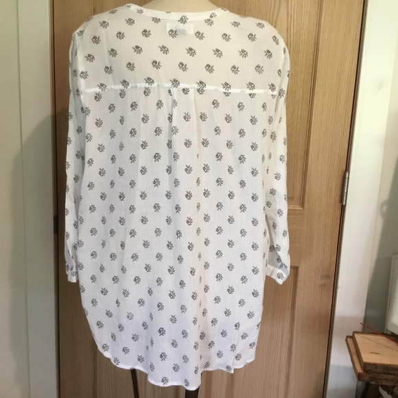 Old Navy cotton gauze top - Picture 2 of 8